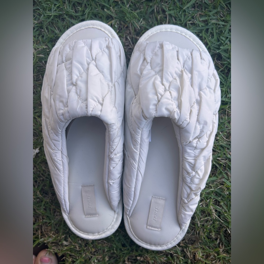 Skims SLIPPERS
